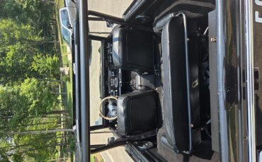 Ford-Bronco-2-door-1974-Black-Black-7