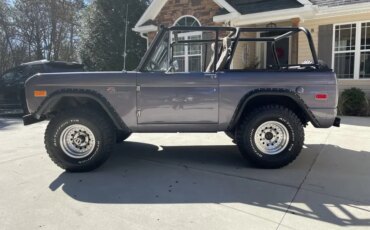 Ford-Bronco-2-door-1974-Gray-Gray-1