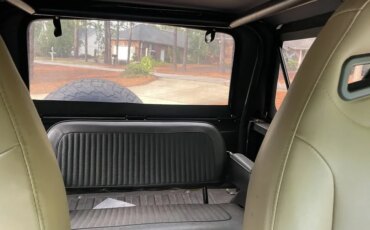 Ford-Bronco-2-door-1974-Gray-Gray-12