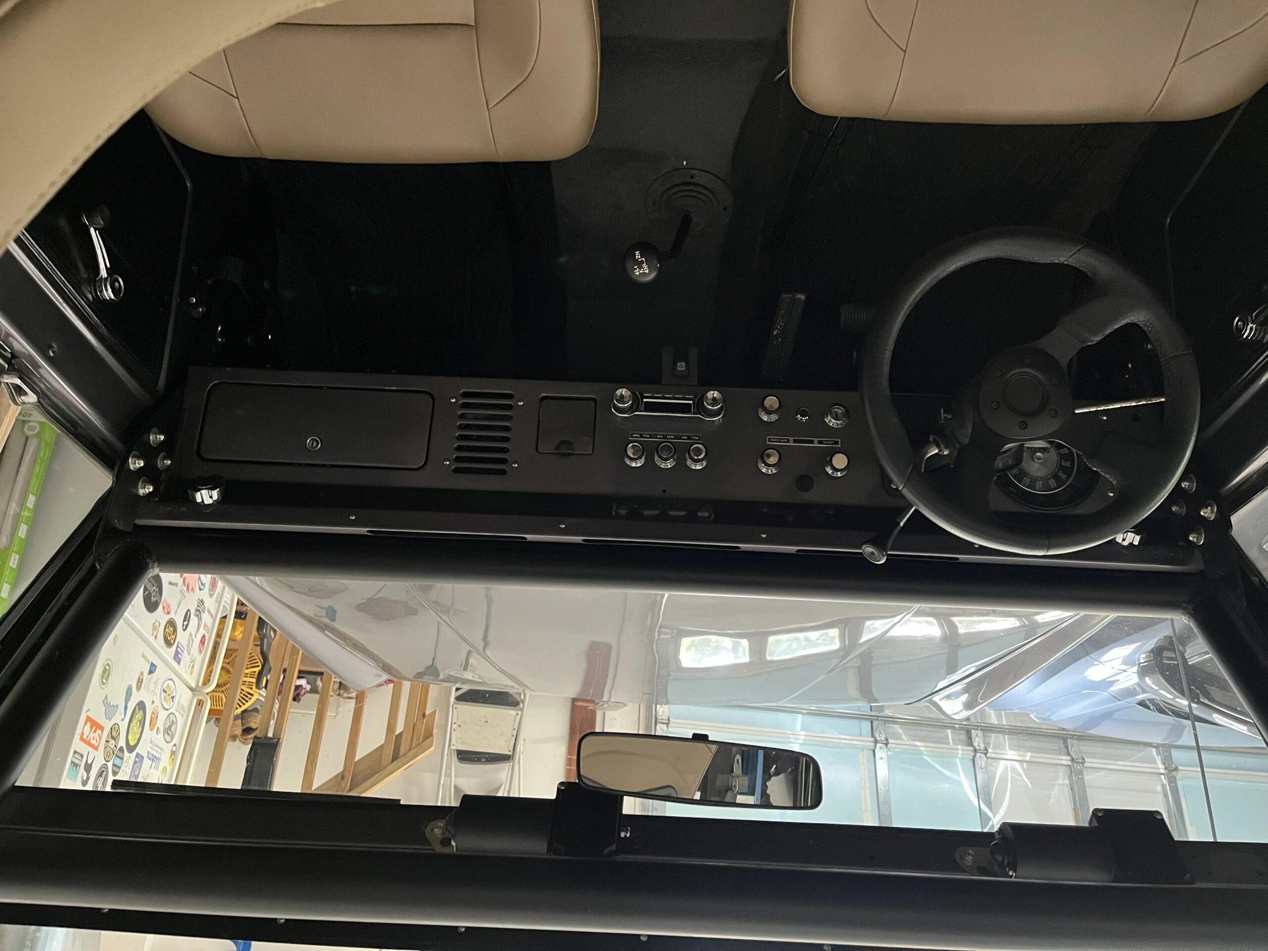 Ford-Bronco-2-door-1974-Gray-Gray-16