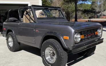 Ford-Bronco-2-door-1974-Gray-Gray-2