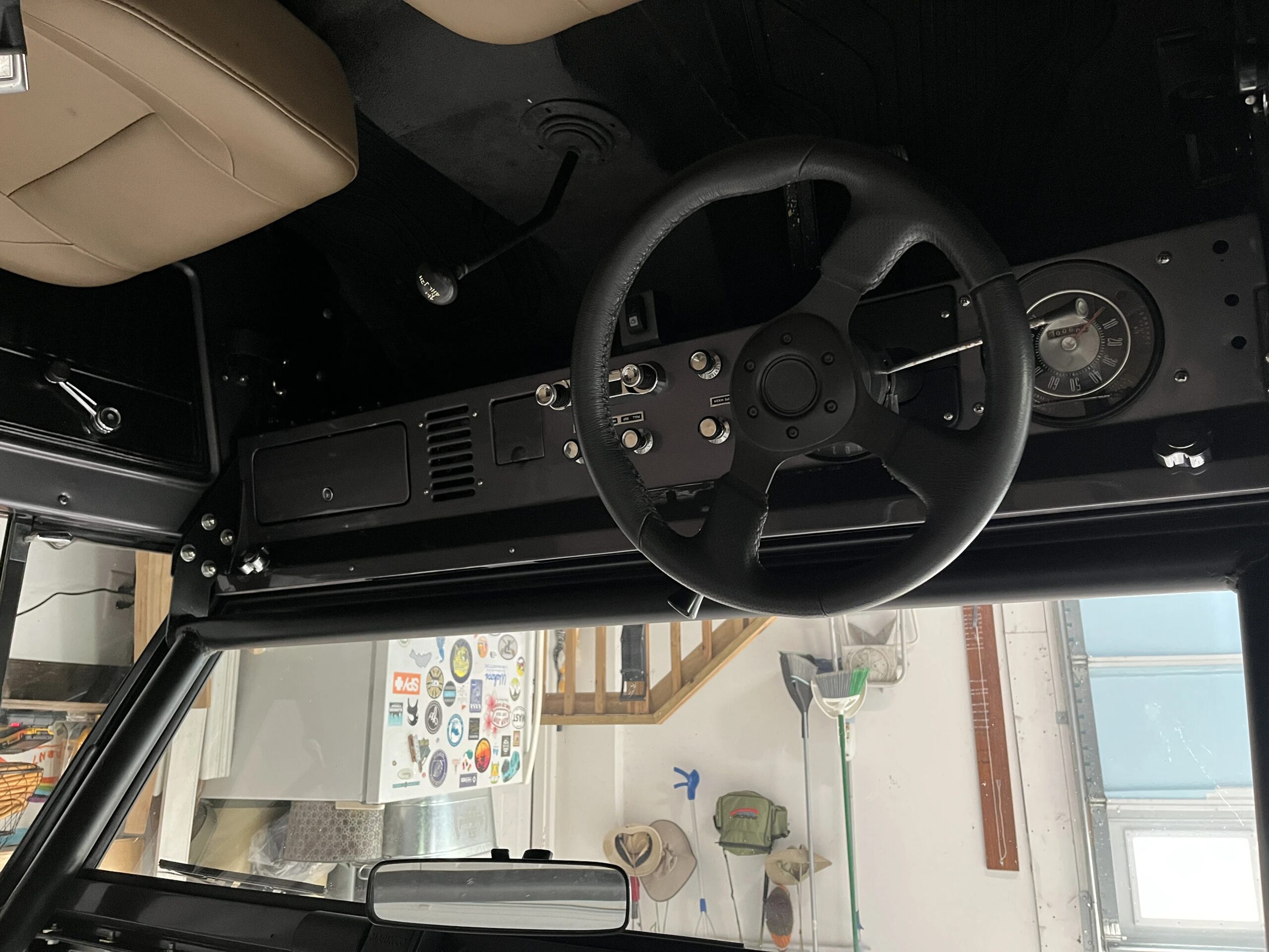 Ford-Bronco-2-door-1974-Gray-Gray-8