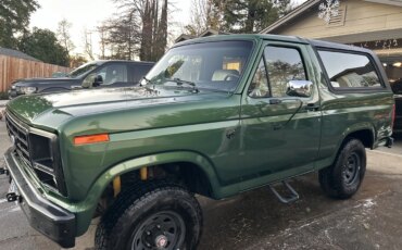 Ford-Bronco-2-door-1986-Gray