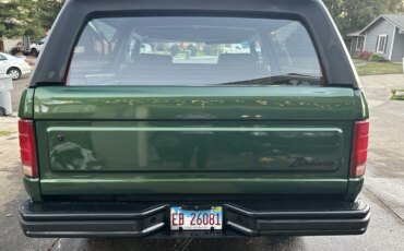 Ford-Bronco-2-door-1986-Gray-7