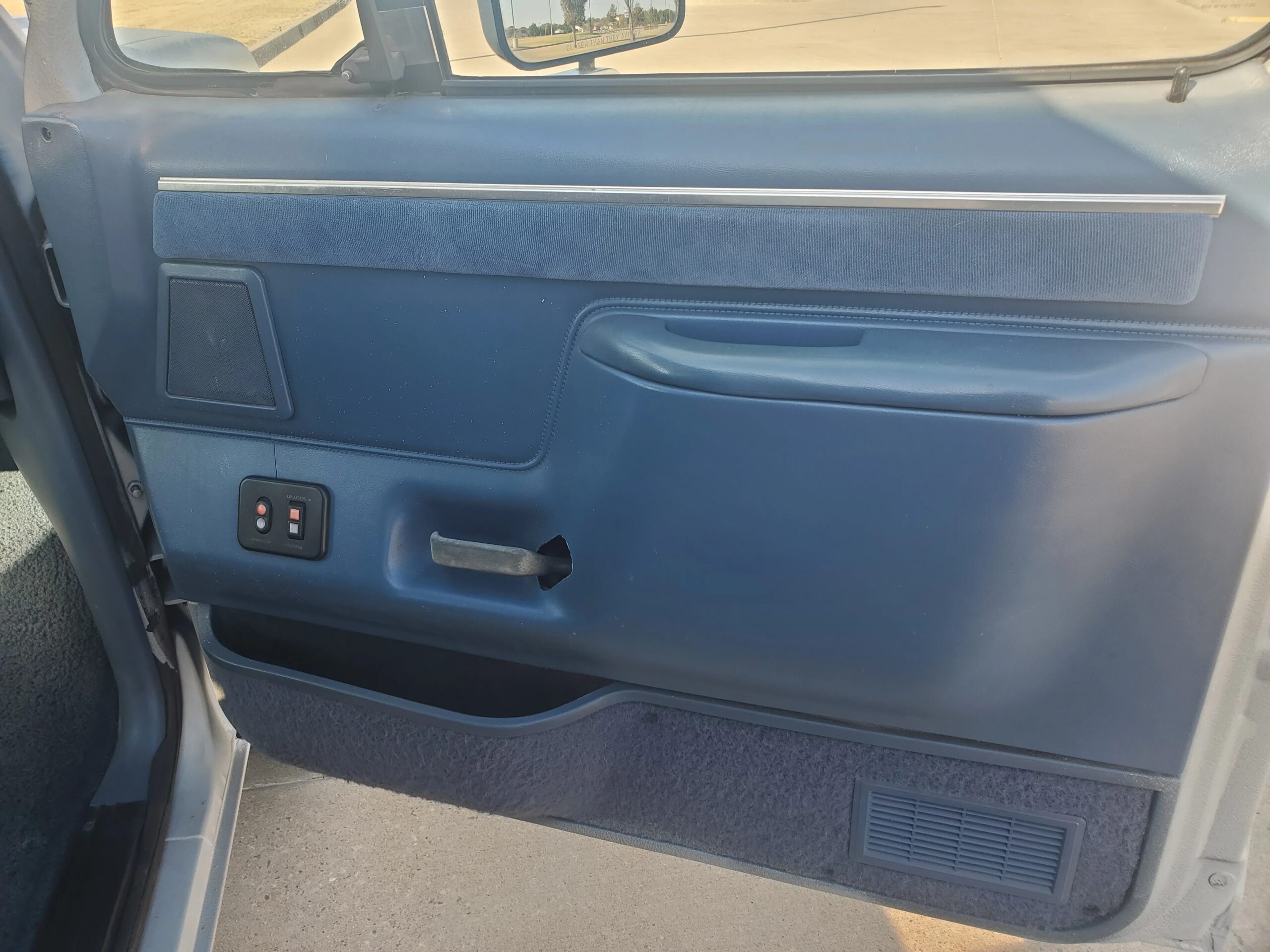 Ford-Bronco-2-door-1988-Gray-Blue-15