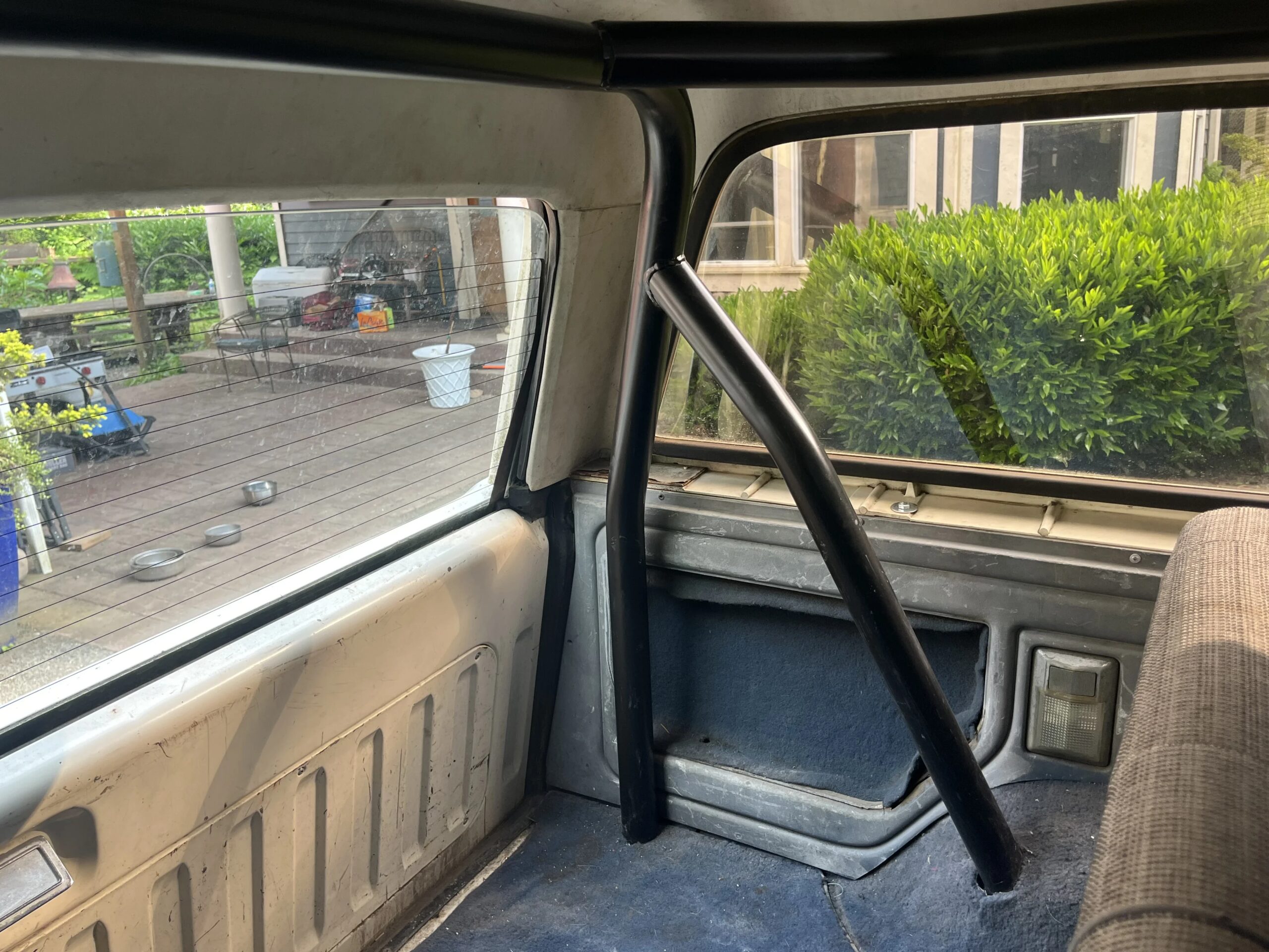 Ford-Bronco-2-door-1990-White-2