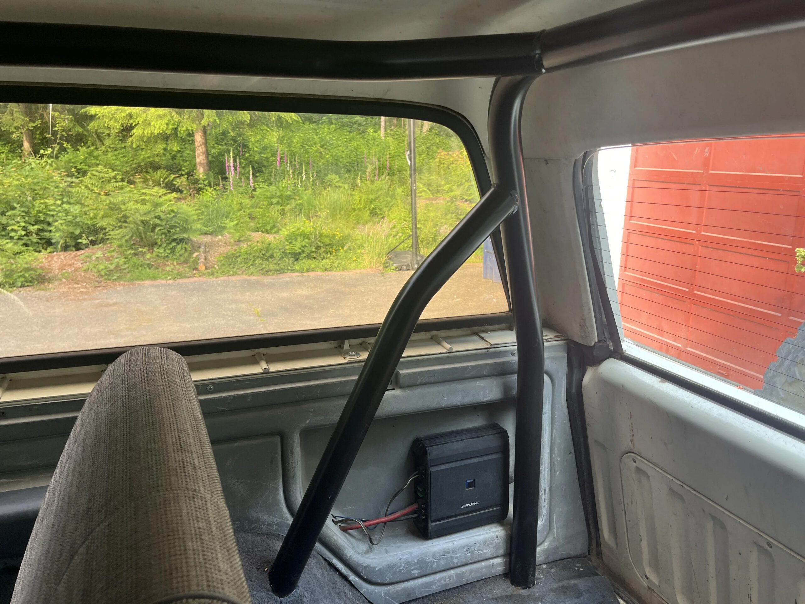 Ford-Bronco-2-door-1990-White-3