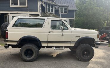 Ford-Bronco-2-door-1990-White-4