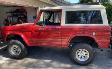 Ford-Bronco-2-door-first-edition-1969-Red-Off-White-3