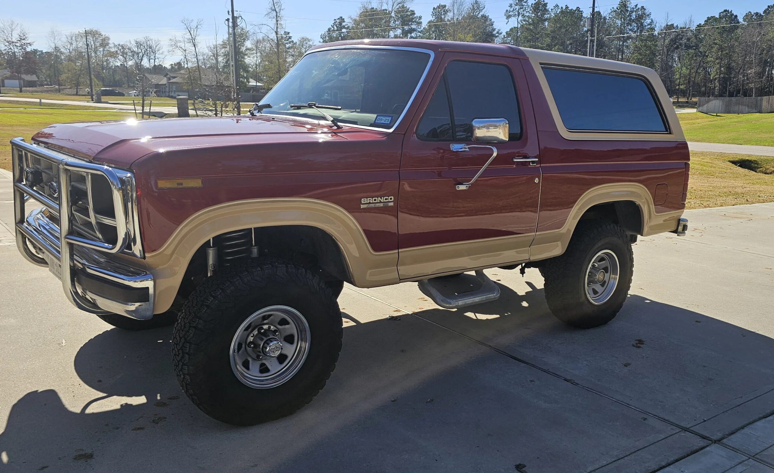 Ford-Bronco-eddie-bauer-1985-Red-Tan-8
