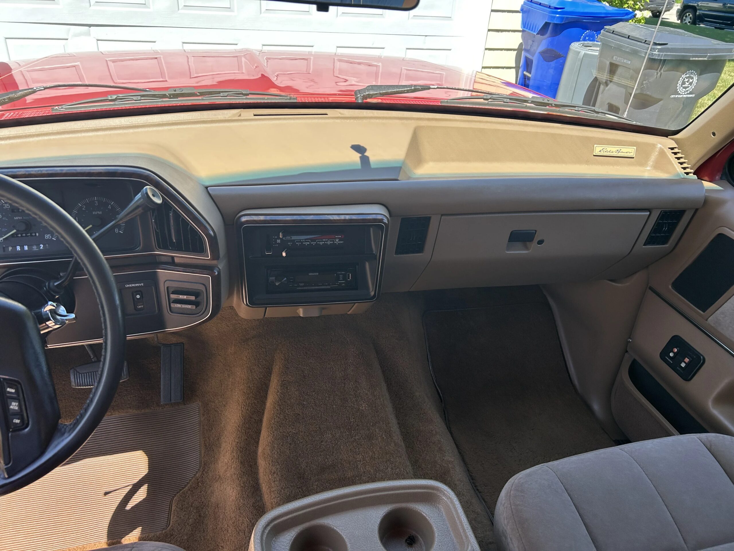 Ford-Bronco-eddie-bauer-1991-Red-Beige-20