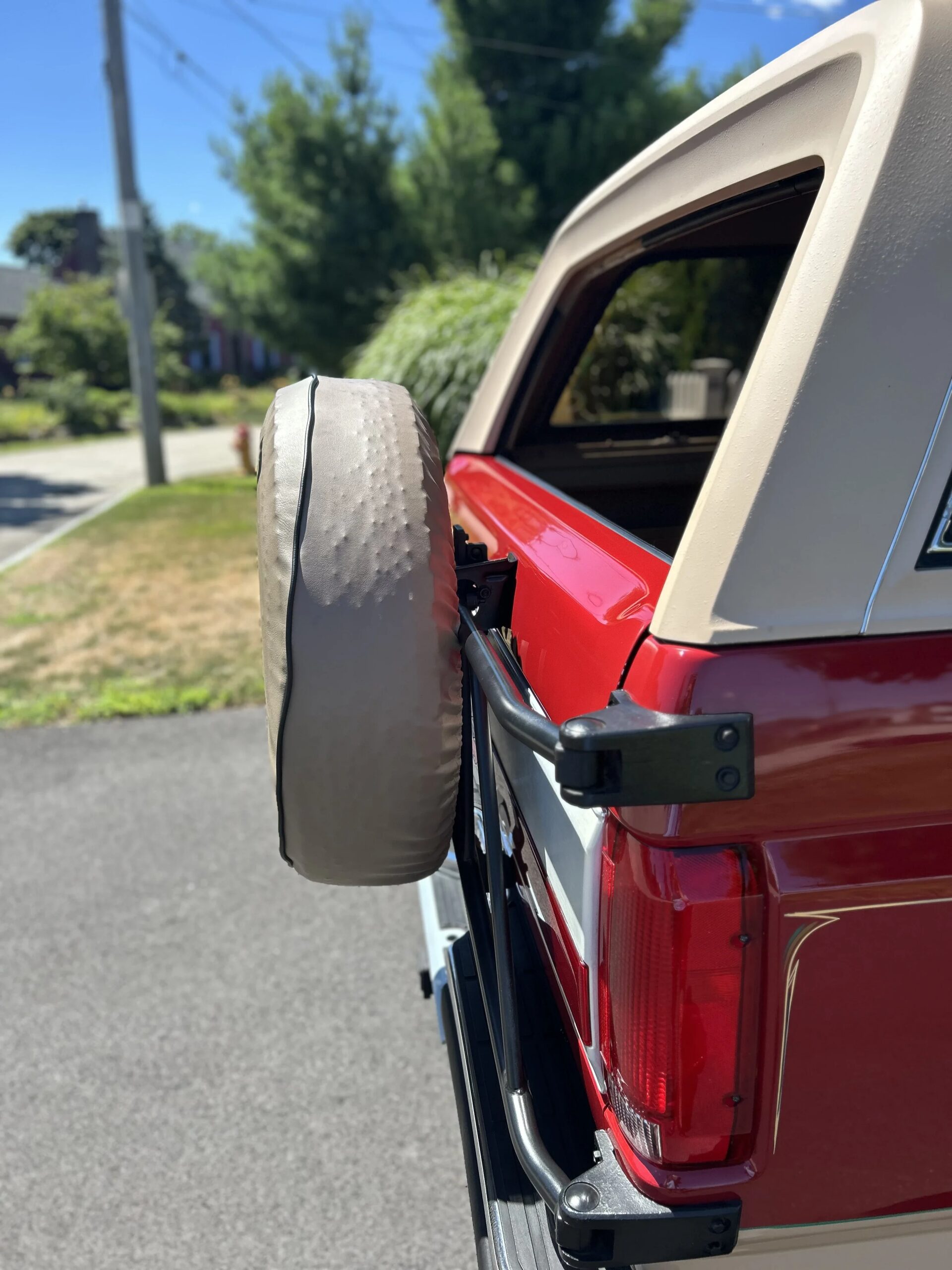 Ford-Bronco-eddie-bauer-1991-Red-Beige-7