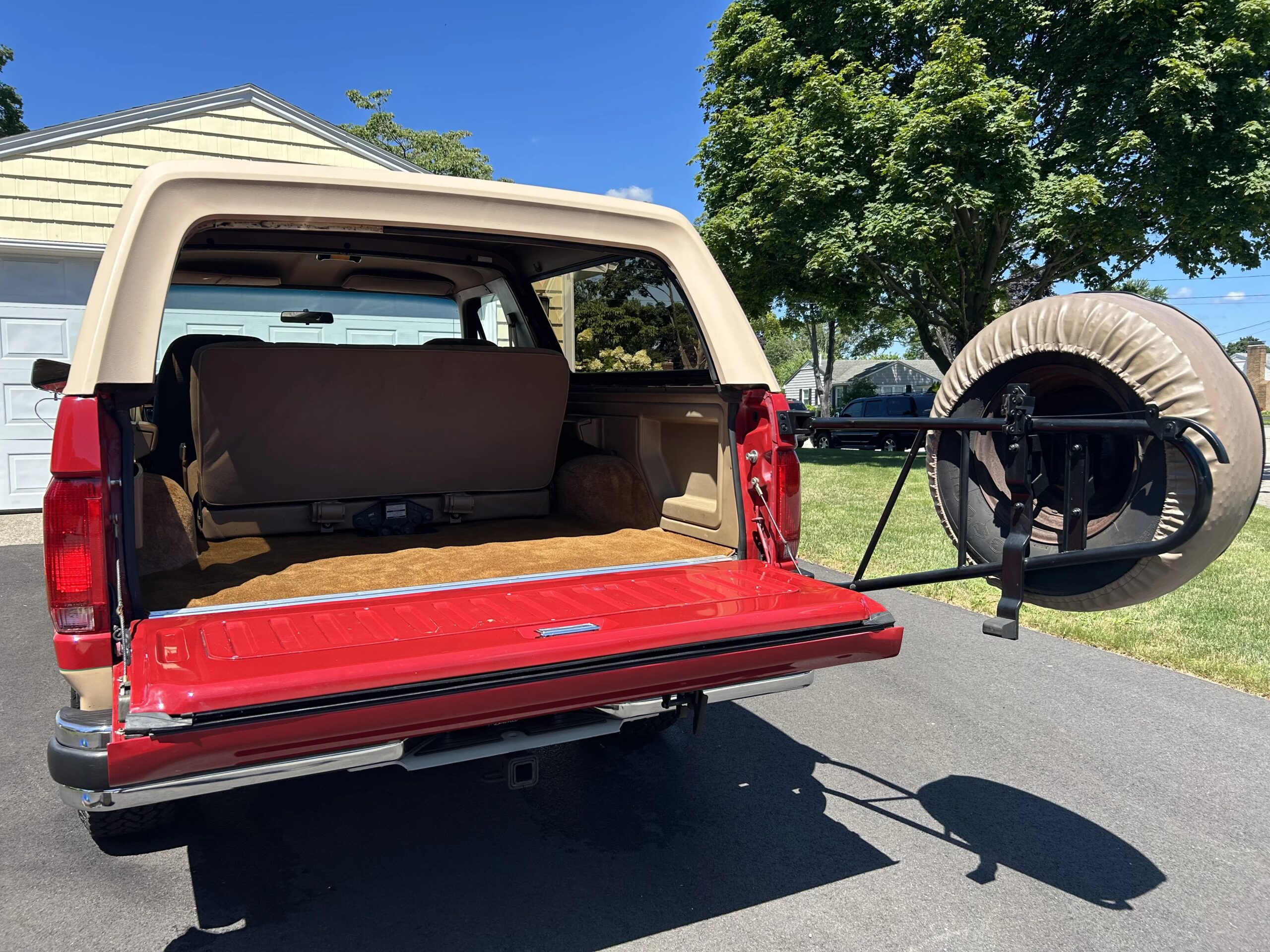 Ford-Bronco-eddie-bauer-1991-Red-Beige-9