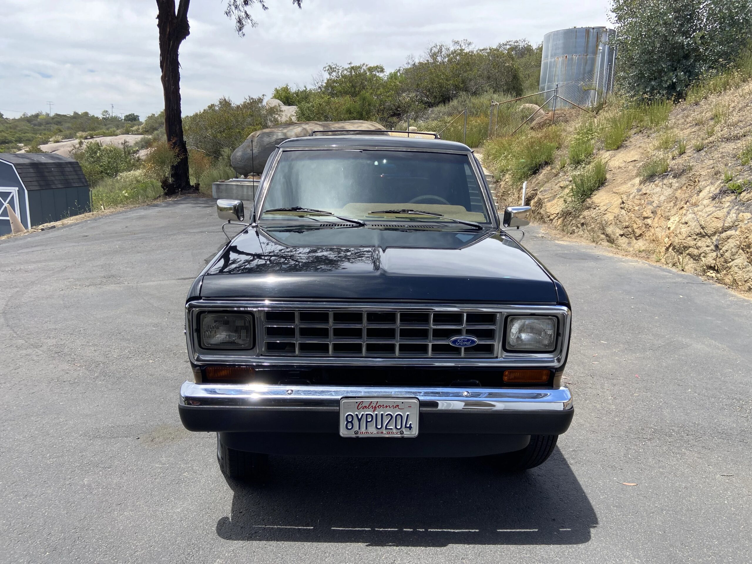 Ford-Bronco-ii-4wd-1988-Black-Tan-2