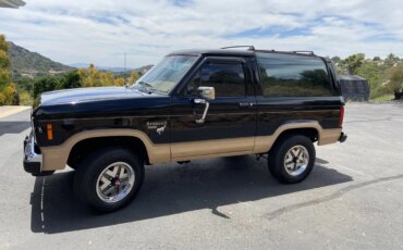 Ford-Bronco-ii-4wd-1988-Black-Tan