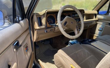 Ford-Bronco-ii-4wd-1988-Black-Tan-4