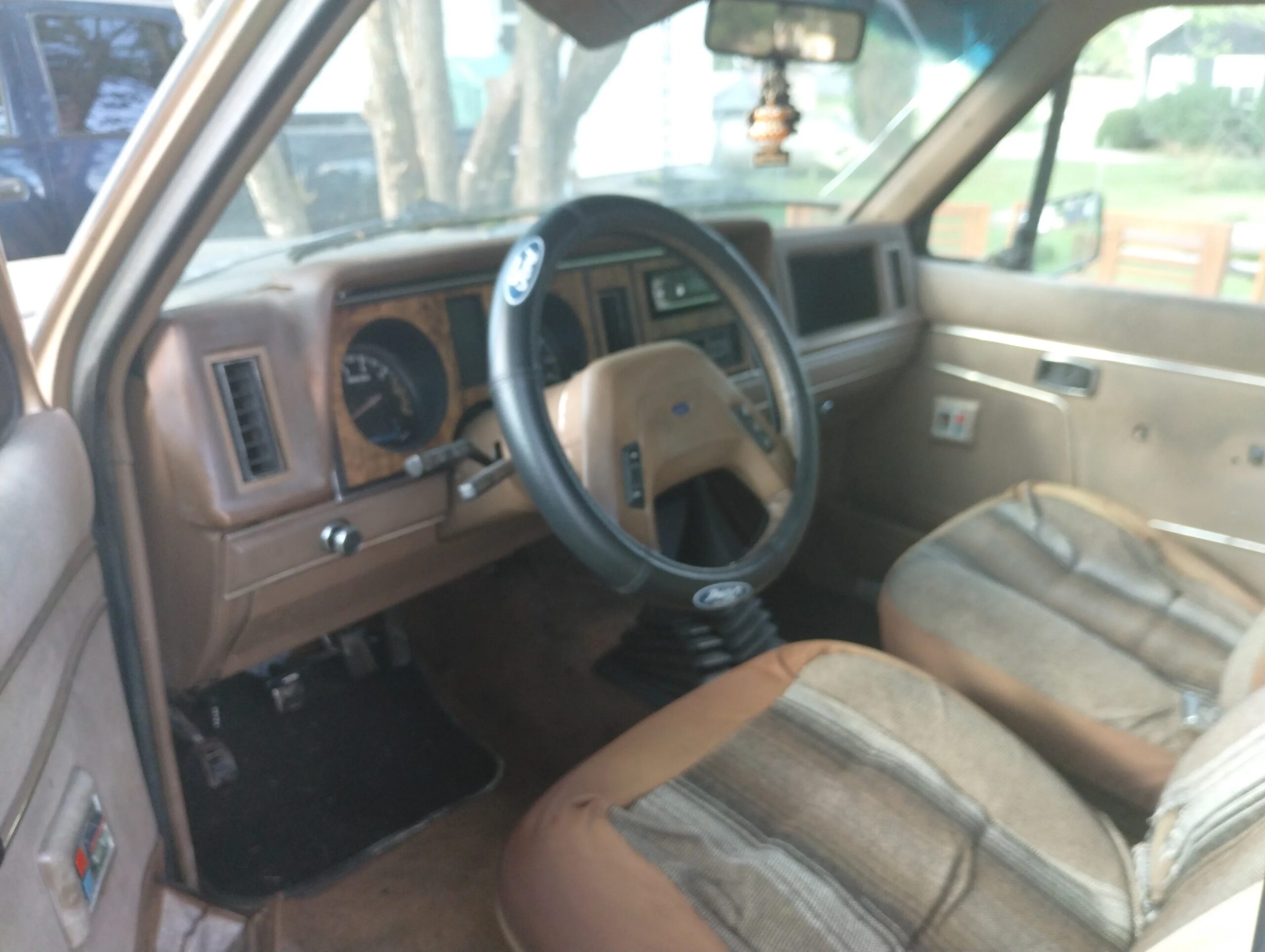 Ford-Bronco-ii-4wd-1988-Brown-Beige-12