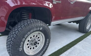 Ford-Bronco-ii-4wd-1988-Red-Red-11