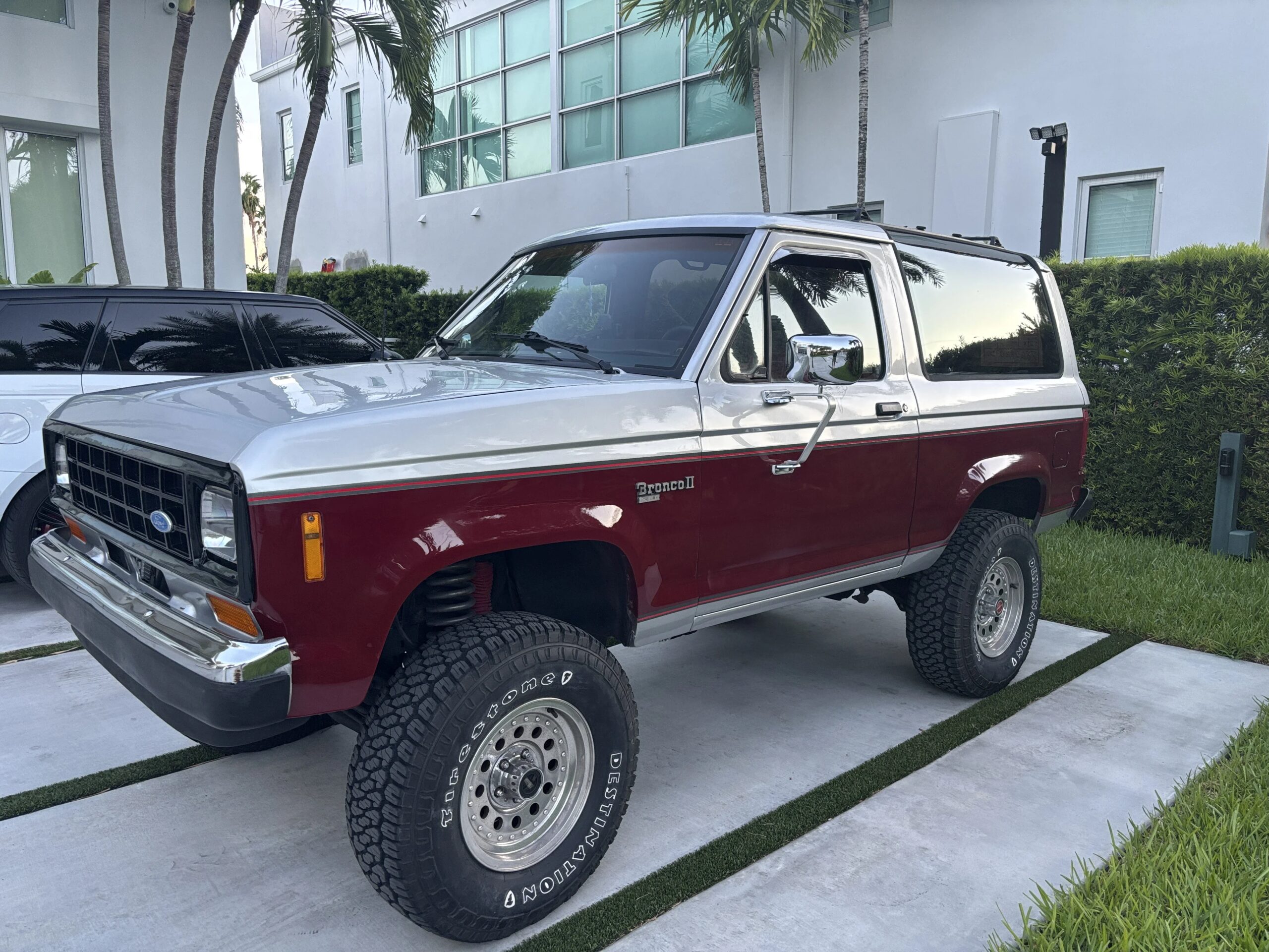Ford-Bronco-ii-4wd-1988-Red-Red