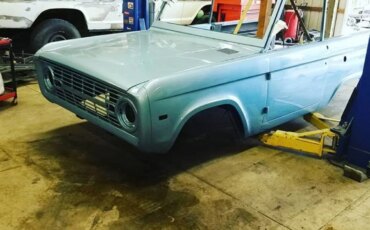 Ford-Bronco-sport-1971-Blue-Black-12