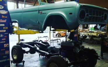 Ford-Bronco-sport-1971-Blue-Black-13
