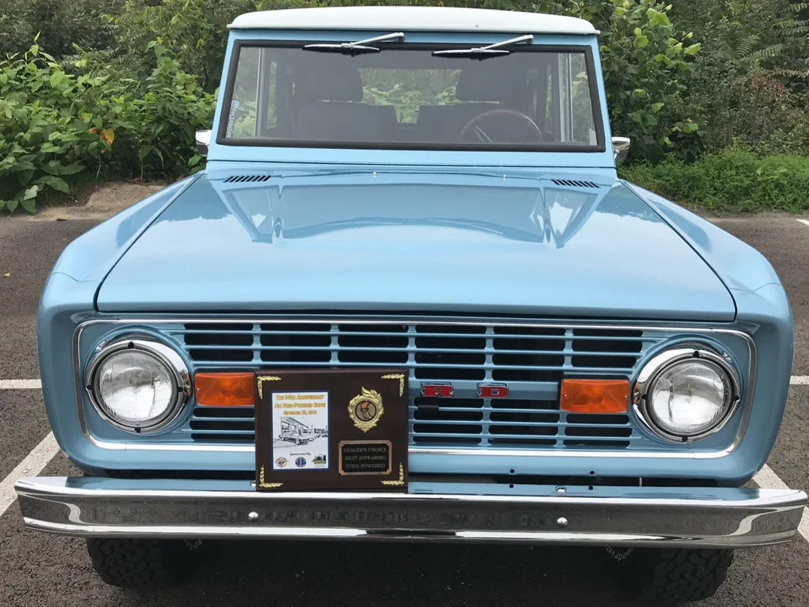 Ford-Bronco-sport-1971-Blue-Black-14