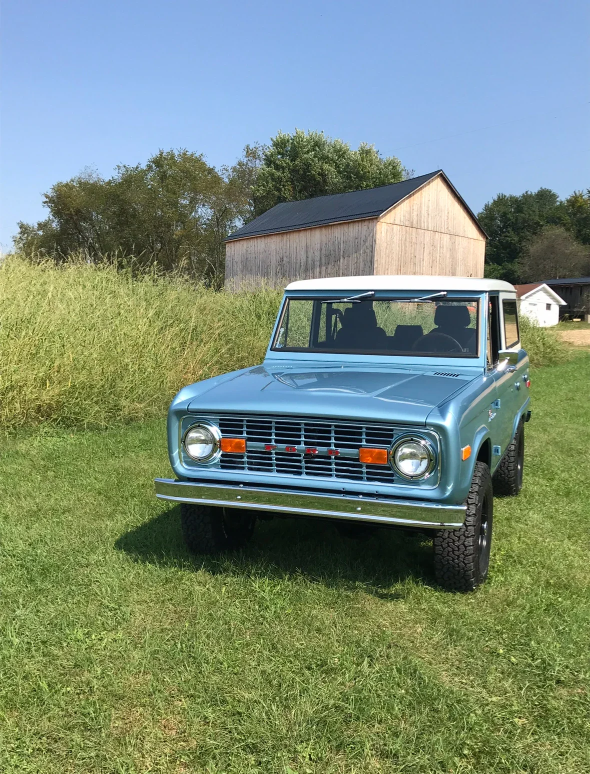 Ford-Bronco-sport-1971-Blue-Black-17