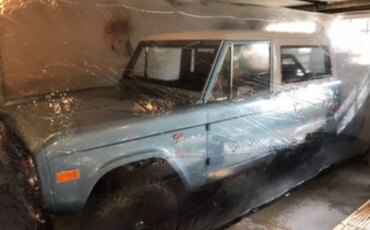 Ford-Bronco-sport-1971-Blue-Black-20