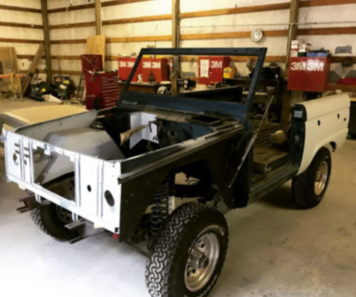 Ford-Bronco-sport-1971-Blue-Black-9