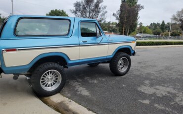 Ford-Bronco-xlt-1979-Blue-12