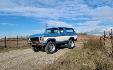 Ford-Bronco-xlt-1979-Blue-5