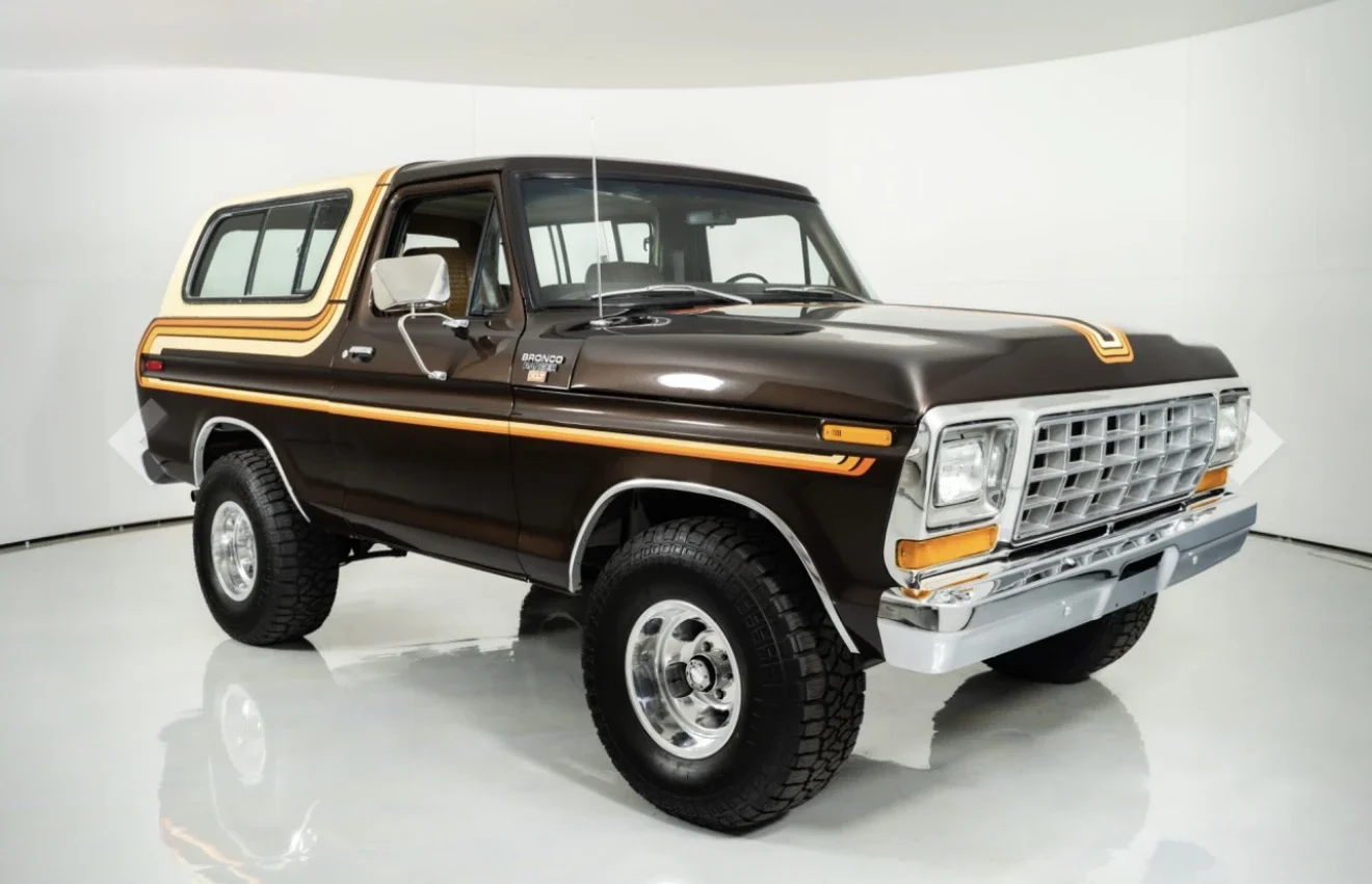 Ford-Bronco-xlt-1979-Brown-Brown-15