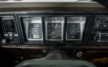 Ford-Bronco-xlt-1979-Brown-Brown-28