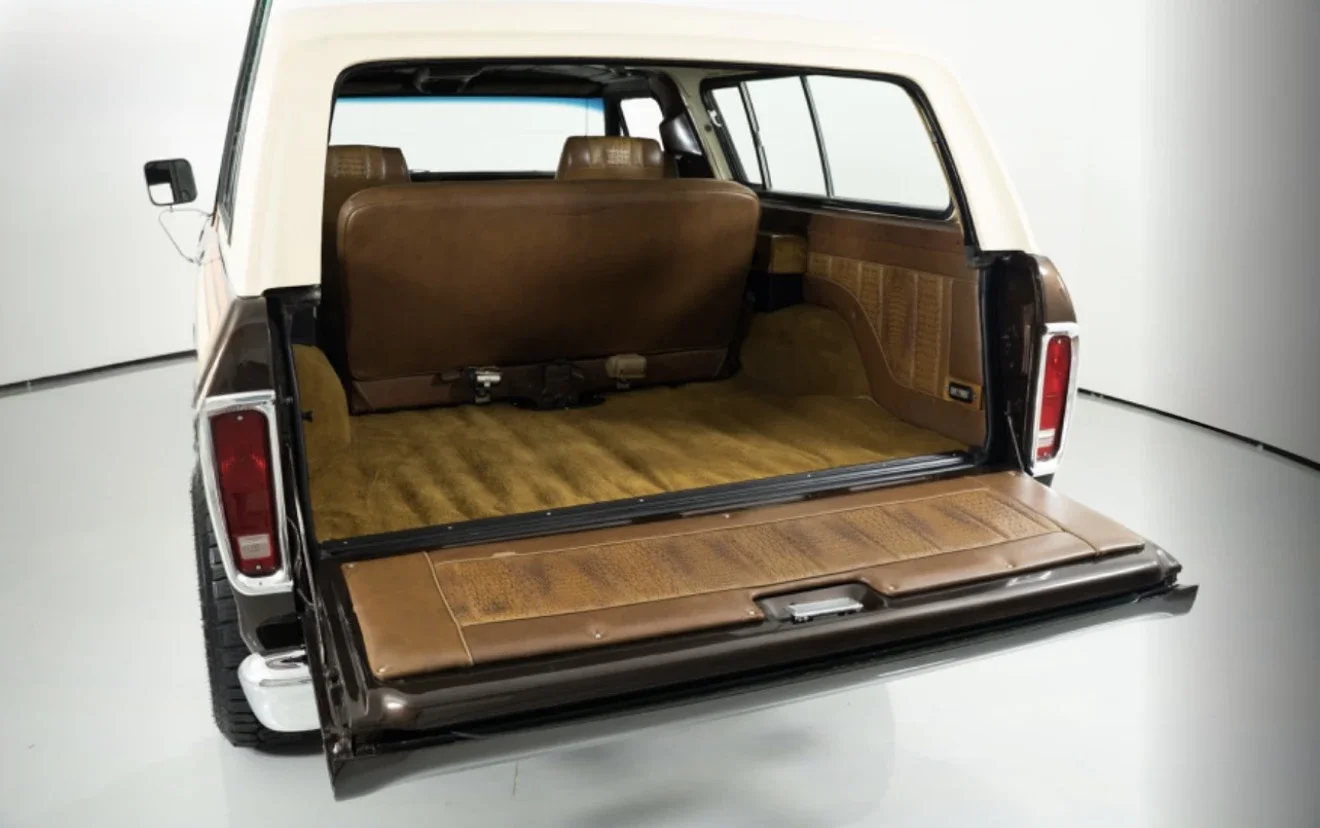 Ford-Bronco-xlt-1979-Brown-Brown-40