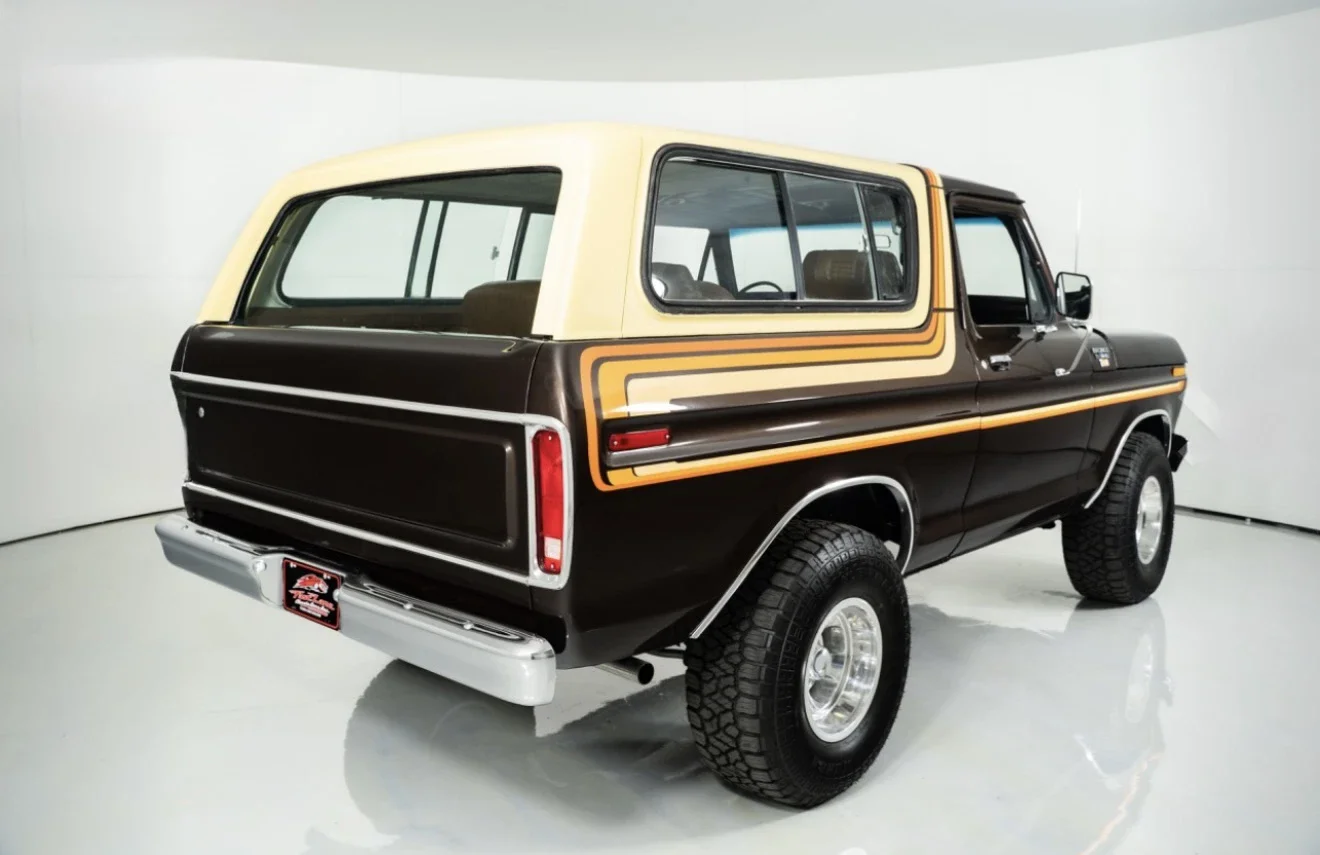 Ford-Bronco-xlt-1979-Brown-Brown-6