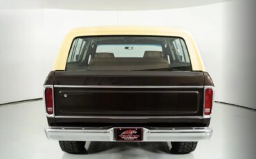 Ford-Bronco-xlt-1979-Brown-Brown-9