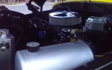 Ford-Bronco-xlt-1979-Yellow-Red-11