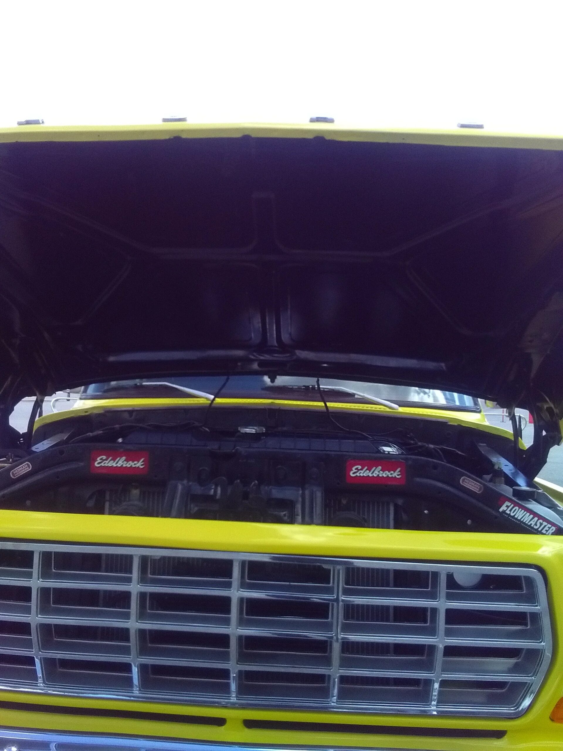Ford-Bronco-xlt-1979-Yellow-Red-17