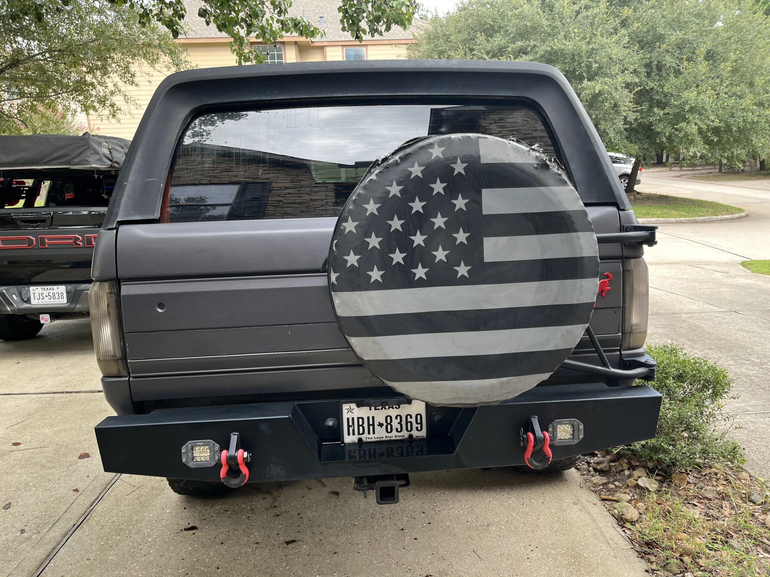 Ford-Bronco-xlt-1990-Gray-Black-3