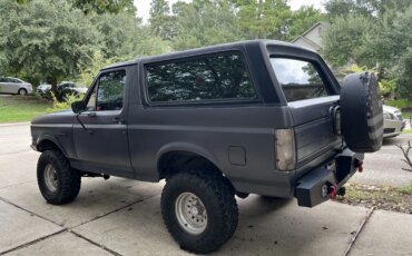 Ford-Bronco-xlt-1990-Gray-Black
