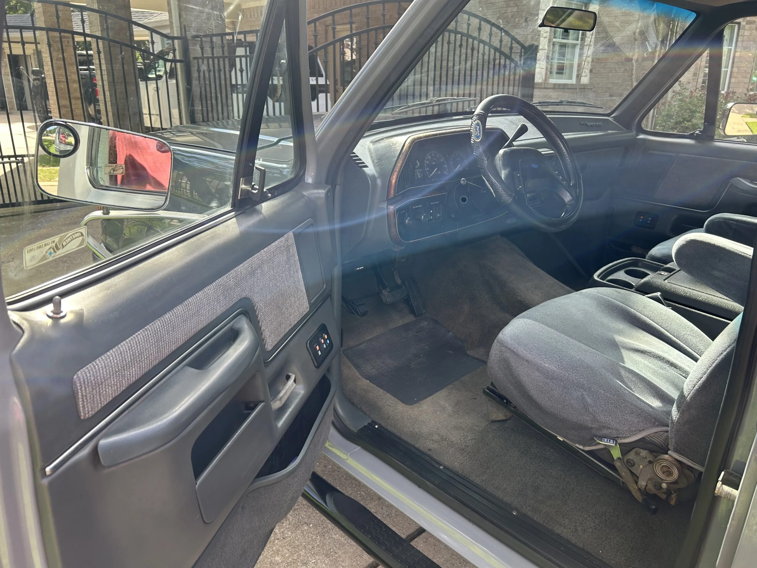 Ford-Bronco-xlt-1990-Gray-Gray-1