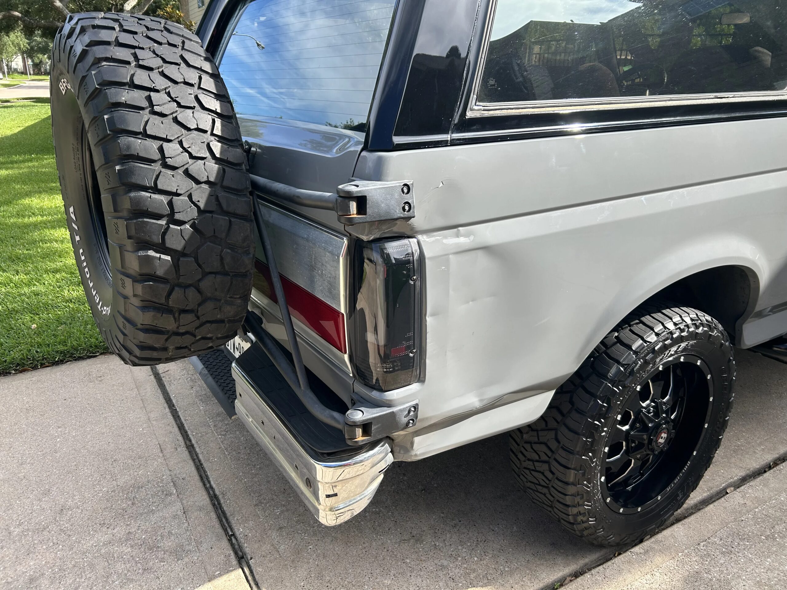 Ford-Bronco-xlt-1990-Gray-Gray-3