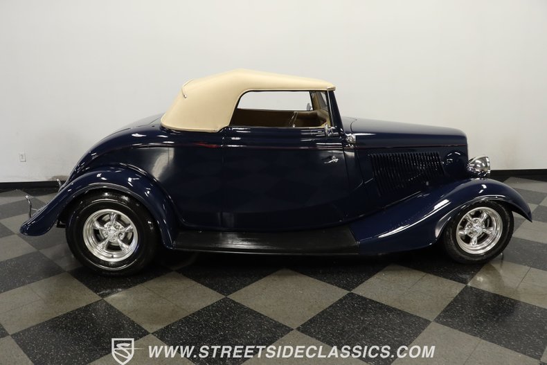 Ford-Cabriolet-1933-Dark-Blue-Tan-17
