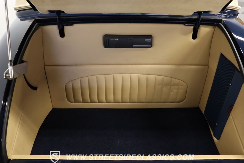 Ford-Cabriolet-1933-Dark-Blue-Tan-6