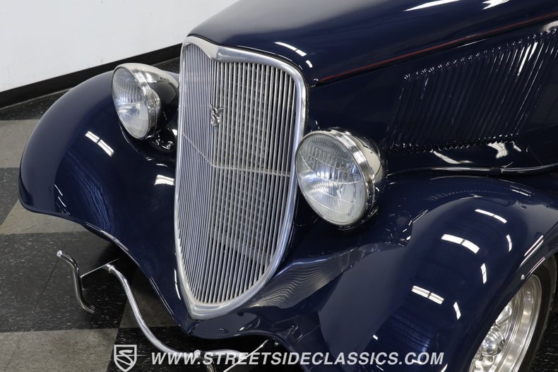 Ford-Cabriolet-1933-Dark-Blue-Tan-7