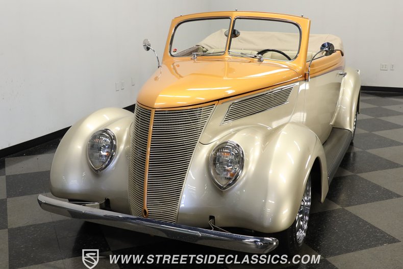 Ford-Cabriolet-1937-Champagne-Metallic-Cashmere-1