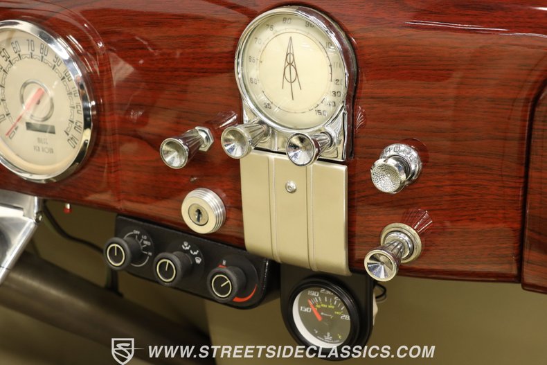 Ford-Cabriolet-1937-Champagne-Metallic-Cashmere-39