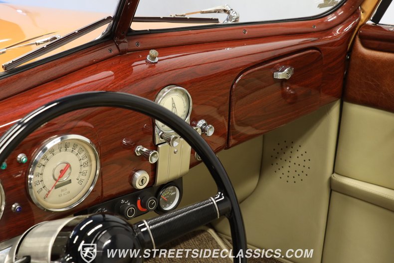 Ford-Cabriolet-1937-Champagne-Metallic-Cashmere-41