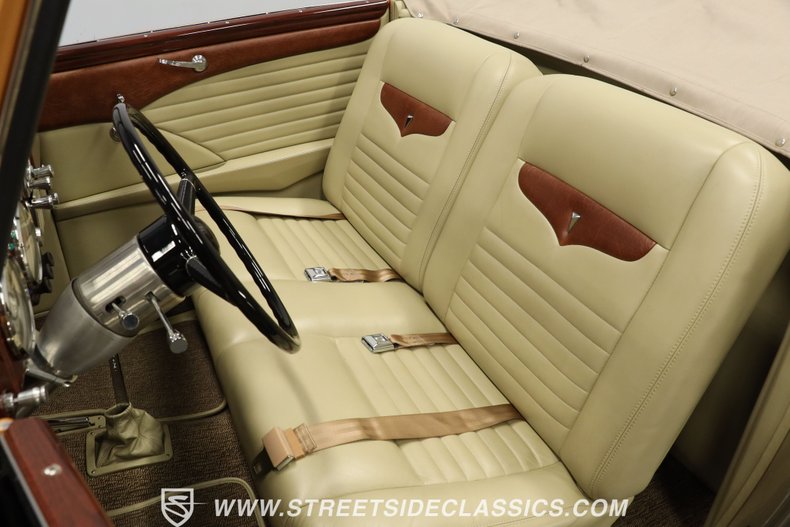 Ford-Cabriolet-1937-Champagne-Metallic-Cashmere-42