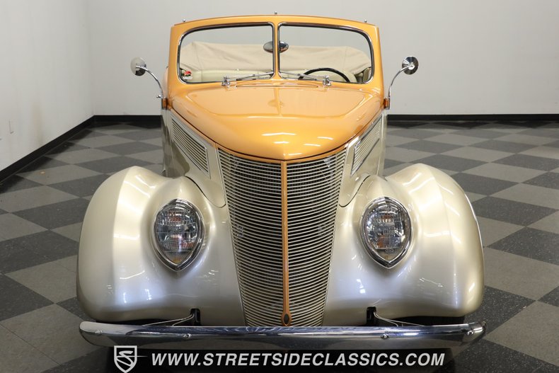 Ford-Cabriolet-1937-Champagne-Metallic-Cashmere-47